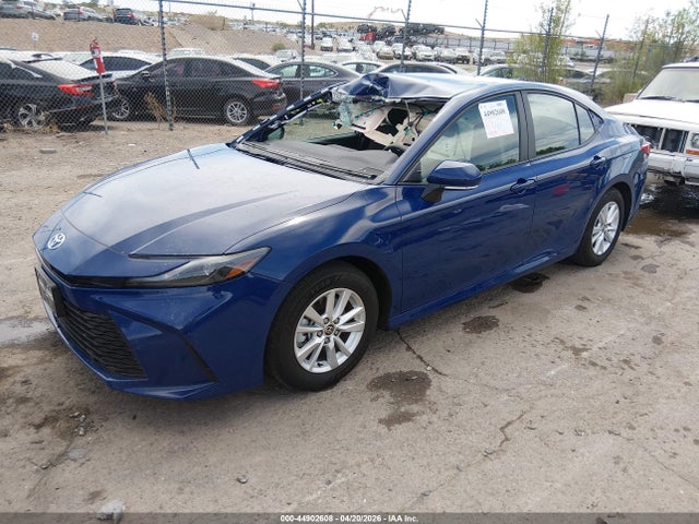 Toyota CAMRY LE 2025 4T1DAACKXSU123040 Image 2