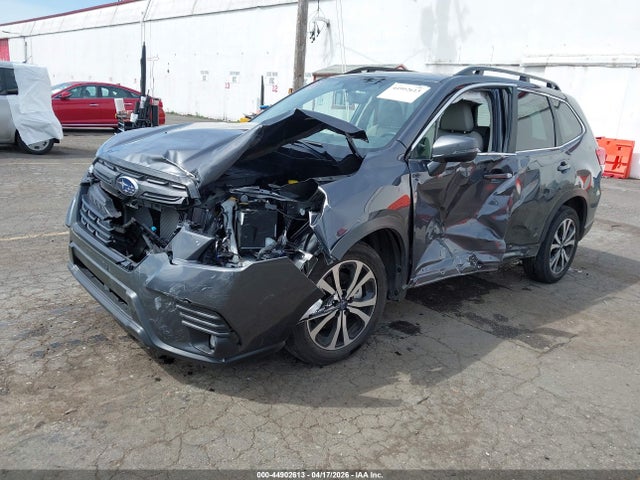 JF2SKAPC5NH522755 Subaru Forester Limited