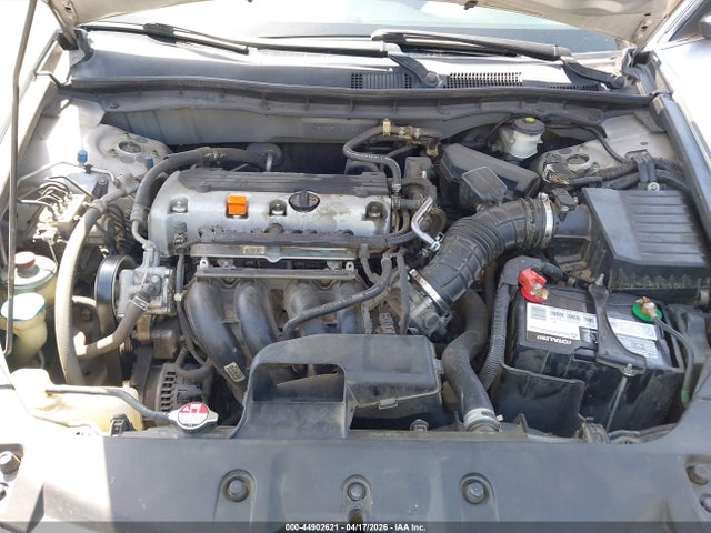 44902621 :رقم المزاد ، 1HGCP2F41BA026734 vin ، 2011 Honda Accord 2.4 Lx-p مزاد بيع