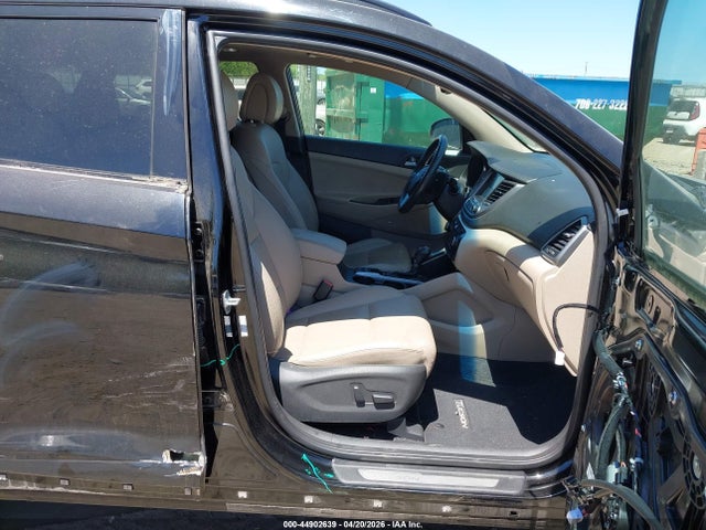 44902639 :رقم المزاد ، KM8J33A23HU434717 vin ، 2017 Hyundai Tucson Limited مزاد بيع