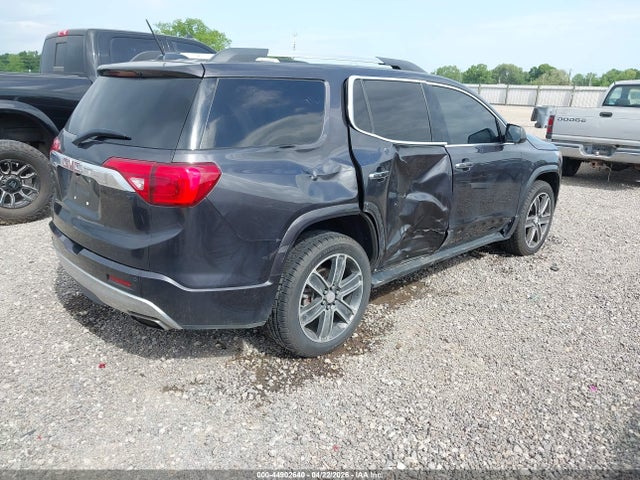 44902640 :رقم المزاد ، 1GKKNPLS7HZ201972 vin ، 2017 Gmc Acadia Denali مزاد بيع