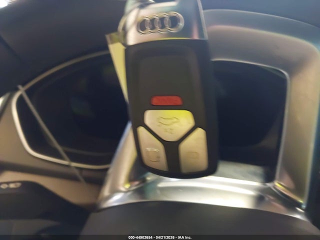 Продаж на аукціоні авто 2023 Audi Q5 Sportback Premium Plus 45 Tfsi S Line Quattro S Tronic, vin: WA15AAFY9P2074404, номер лоту: 44902654