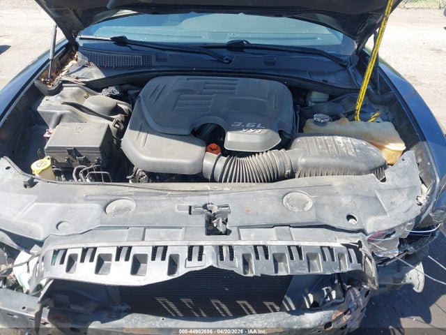 44902696 :رقم المزاد ، 2C3CDXBG7DH637610 vin ، 2013 Dodge Charger Se مزاد بيع