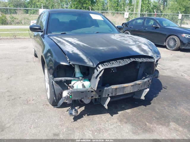 44902696 :رقم المزاد ، 2C3CDXBG7DH637610 vin ، 2013 Dodge Charger Se مزاد بيع