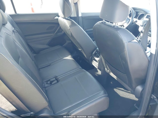 2021 Volkswagen Tiguan 2.0t Se/2.0t Se R-line Black/2.0t Sel მანქანა იყიდება აუქციონზე, vin: 3VV3B7AX2MM080644, აუქციონის ნომერი: 44902710