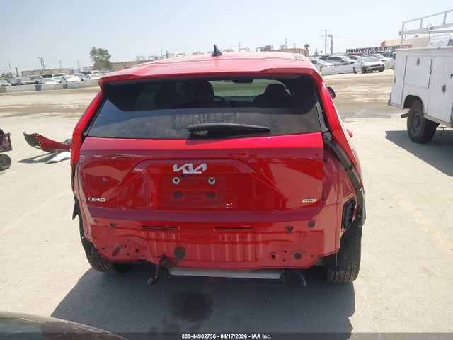 KNDCP3LE4R5129084 KIA NIRO LX