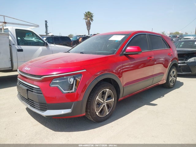 KNDCP3LE4R5129084 KIA NIRO LX