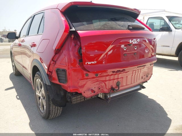 KNDCP3LE4R5129084 KIA NIRO LX