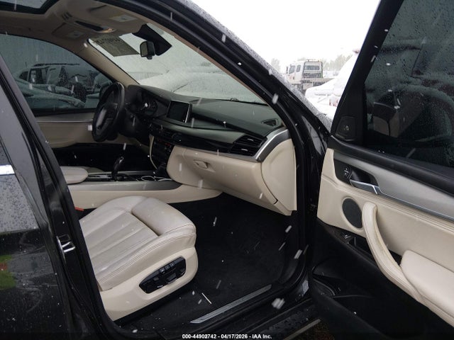 2016 Bmw X5 Xdrive50i მანქანა იყიდება აუქციონზე, vin: 5UXKR6C54G0J80682, აუქციონის ნომერი: 44902742