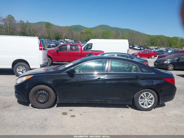 Продажа на аукционе авто 2013 Hyundai Sonata Gls, vin: 5NPEB4AC3DH595385, номер лота: 44902746