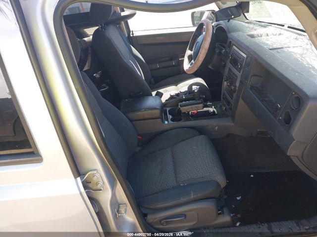 2010 Jeep Commander Sport მანქანა იყიდება აუქციონზე, vin: 1J4RG4GK8AC130359, აუქციონის ნომერი: 44902750