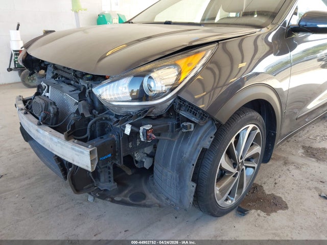 KNDCC3LC3J5149521 KIA NIRO EX