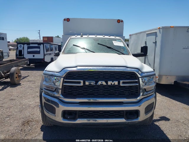 2022 Ram 5500 Chassis Tradesman/slt/laramie/limited მანქანა იყიდება აუქციონზე, vin: 3C7WRNFL6NG360622, აუქციონის ნომერი: 44902759