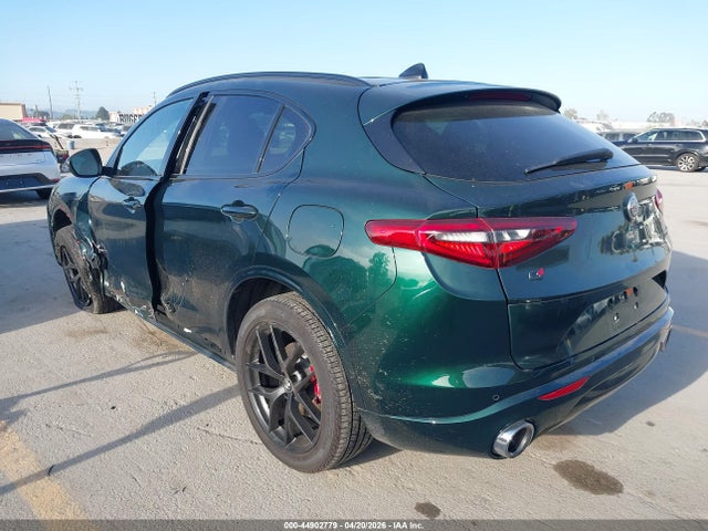 ZASPAKBN9M7D12158 Alfa Romeo Stelvio Ti Awd