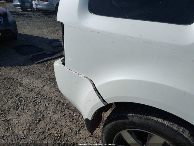 44902785 :رقم المزاد ، 5FNYF4H99DB005149 vin ، 2013 Honda Pilot Touring مزاد بيع