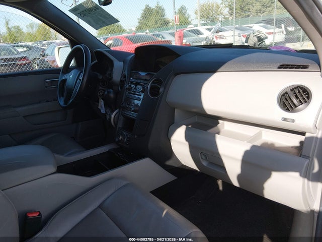 44902785 :رقم المزاد ، 5FNYF4H99DB005149 vin ، 2013 Honda Pilot Touring مزاد بيع