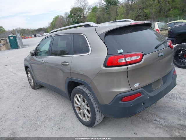 Продажа на аукционе авто 2017 Jeep Cherokee Latitude Fwd, vin: 1C4PJLCB1HW549919, номер лота: 44902795