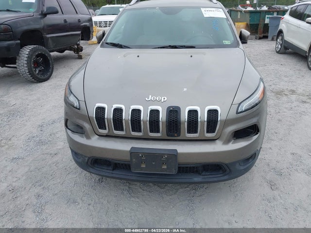 Продажа на аукционе авто 2017 Jeep Cherokee Latitude Fwd, vin: 1C4PJLCB1HW549919, номер лота: 44902795