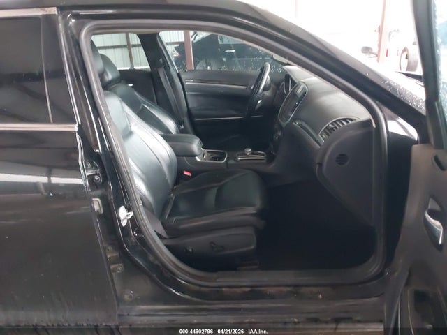 Aukcja sprzedaży 2016 Chrysler 300 Limited, vin: 2C3CCAAG0GH321889, numer aukcji: 44902796
