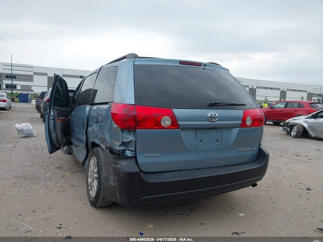 44902828 :رقم المزاد ، 5TDZK22C17S056251 vin ، 2007 Toyota Sienna Xle مزاد بيع