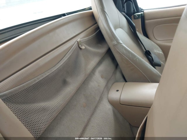 44902847 :رقم المزاد ، JM1NB353210203252 vin ، 2001 Mazda Mx-5 Miata Ls/special Edition مزاد بيع