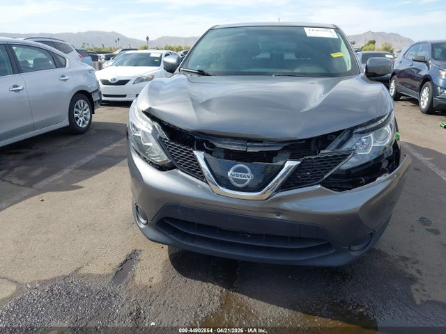 JN1BJ1CP2KW239301 Nissan Rogue Sport S