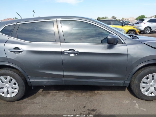 JN1BJ1CP2KW239301 Nissan Rogue Sport S
