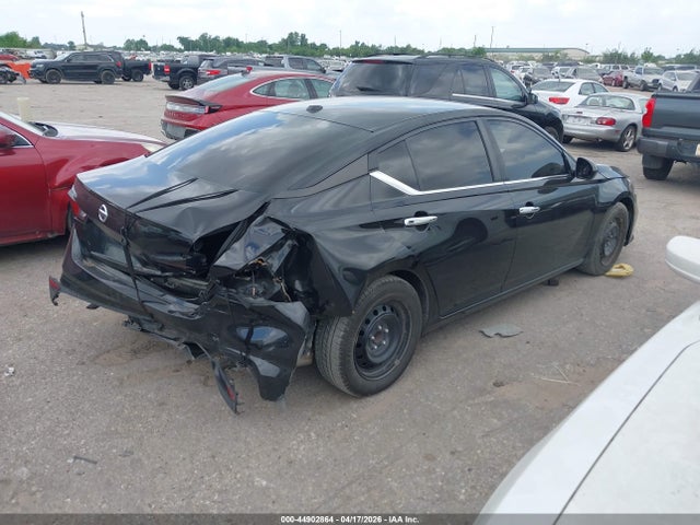 2019 NISSAN ALTIMA 1N4BL4BV5KN305554 Photo 3