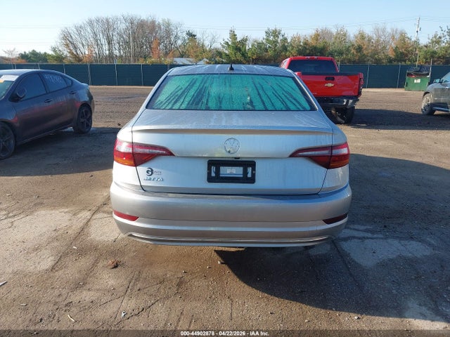 Aukcja sprzedaży 2019 Volkswagen Jetta 1.4t R-line/1.4t S/1.4t Se, vin: 3VWC57BU0KM194243, numer aukcji: 44902878