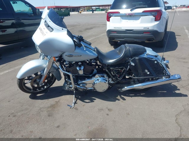 Продажа на аукционе авто 2023 Harley-davidson Flhx, vin: 1HD1KBC17PB607489, номер лота: 44902887