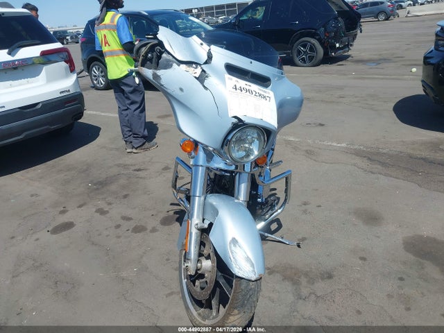 Продажа на аукционе авто 2023 Harley-davidson Flhx, vin: 1HD1KBC17PB607489, номер лота: 44902887