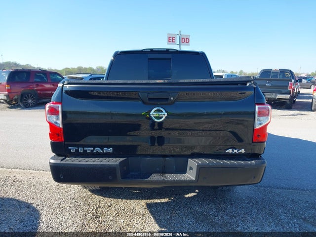 Nissan Titan S 4x4 2021 1N6AA1EC6MN527010 Image 17