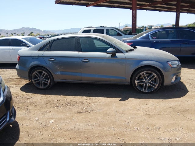 2018 Audi A3 მანქანა იყიდება აუქციონზე, vin: WAUAUGFF8J1092562, აუქციონის ნომერი: 44902910