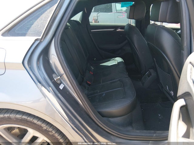 2018 Audi A3 მანქანა იყიდება აუქციონზე, vin: WAUAUGFF8J1092562, აუქციონის ნომერი: 44902910