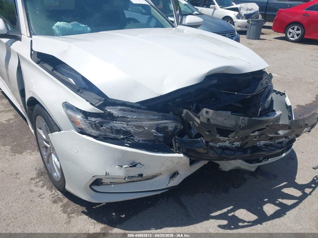 2018 Honda Accord Lx მანქანა იყიდება აუქციონზე, vin: 1HGCV1F15JA201054, აუქციონის ნომერი: 44902913