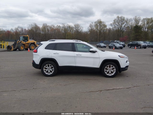 Продаж на аукціоні авто 2018 Jeep Cherokee Latitude 4x4, vin: 1C4PJMCB1JD568588, номер лоту: 44902916