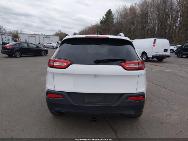 Продаж на аукціоні авто 2018 Jeep Cherokee Latitude 4x4, vin: 1C4PJMCB1JD568588, номер лоту: 44902916