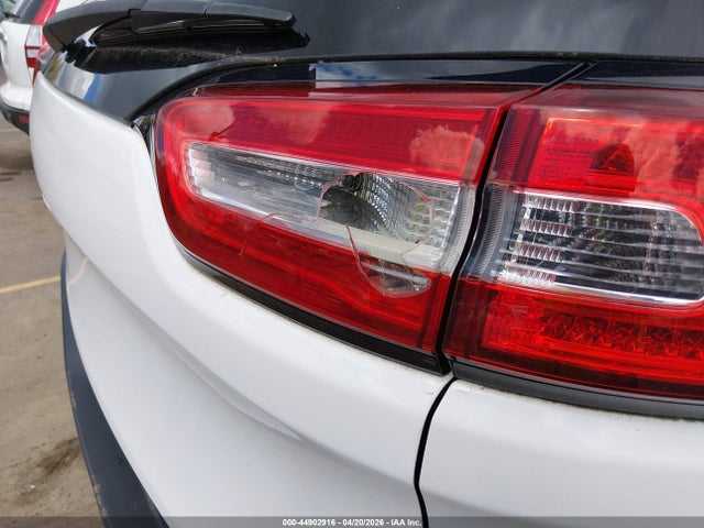 Продаж на аукціоні авто 2018 Jeep Cherokee Latitude 4x4, vin: 1C4PJMCB1JD568588, номер лоту: 44902916