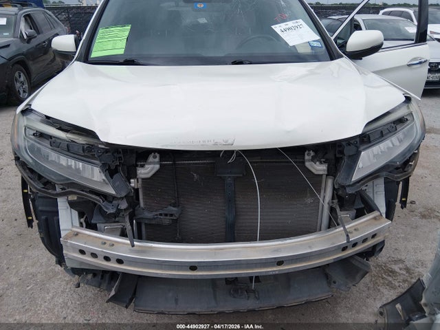 44902927 :رقم المزاد ، 5FNYF5H66KB011578 vin ، 2019 Honda Pilot Touring مزاد بيع