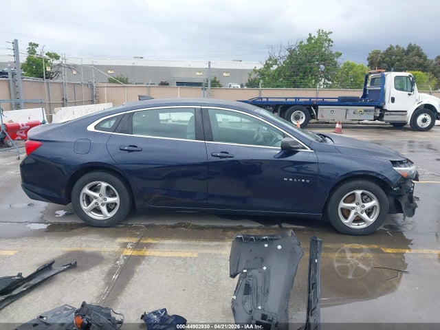 1G1ZB5ST8HF169576 Chevrolet MALIBU LS