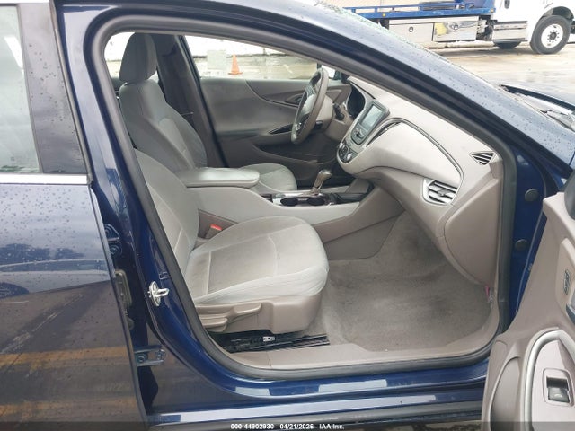 1G1ZB5ST8HF169576 Chevrolet MALIBU LS