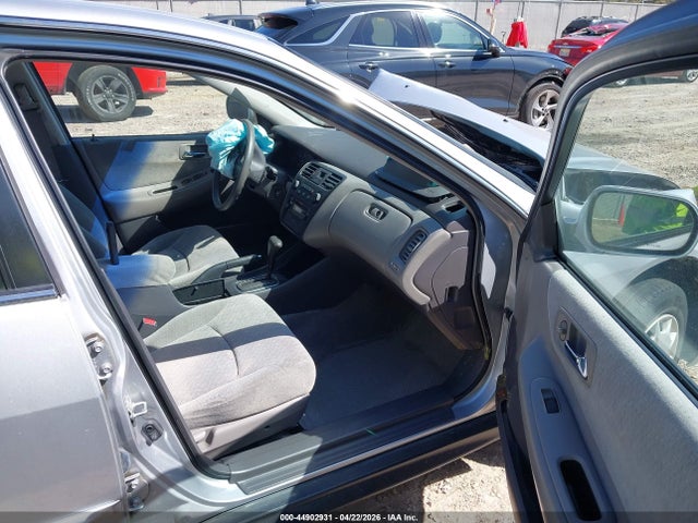 2002 Honda Accord 2.3 Lx მანქანა იყიდება აუქციონზე, vin: 1HGCG56442A020394, აუქციონის ნომერი: 44902931