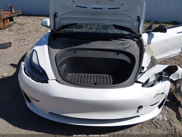 Продаж на аукціоні авто 2022 Tesla Model 3 Long Range Dual Motor All-wheel Drive, vin: 5YJ3E1EB4NF318131, номер лоту: 44902938
