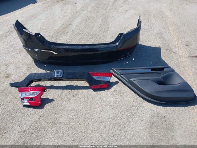 1HGCV1F35LA124819 Honda Accord Sport