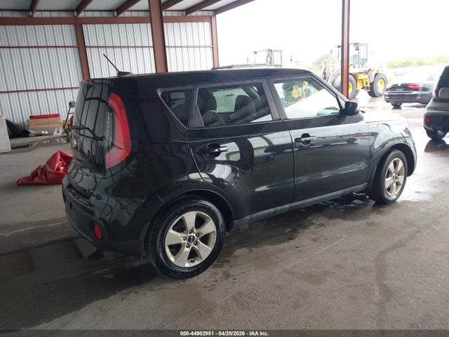 Продаж на аукціоні авто 2018 Kia Soul !, vin: KNDJN2A25J7625990, номер лоту: 44902951