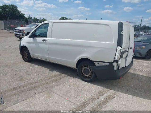 44902952 :رقم المزاد ، W1YV0BEY7L3757556 vin ، 2020 Mercedes-benz Metris مزاد بيع