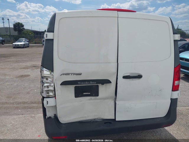 44902952 :رقم المزاد ، W1YV0BEY7L3757556 vin ، 2020 Mercedes-benz Metris مزاد بيع