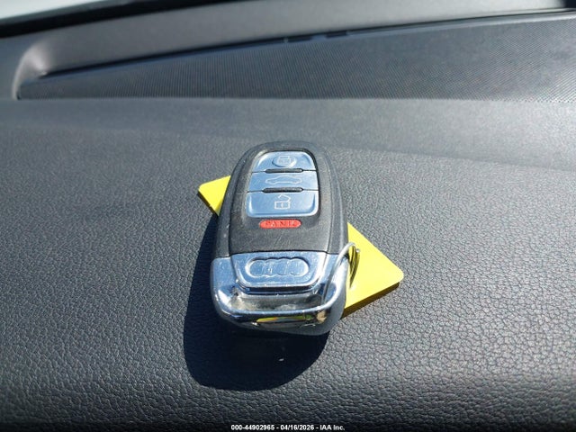 WAUEFAFL5FN016411 Audi A4 2.0t Premium