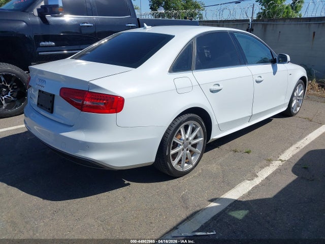 WAUEFAFL5FN016411 Audi A4 2.0t Premium