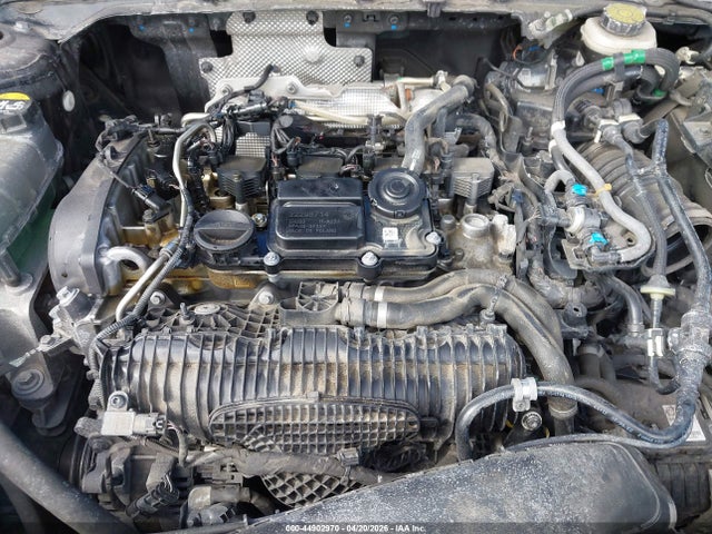 2024 Volvo Xc40 B5 Plus Bright Theme მანქანა იყიდება აუქციონზე, vin: YV4L12UE2R2240418, აუქციონის ნომერი: 44902970